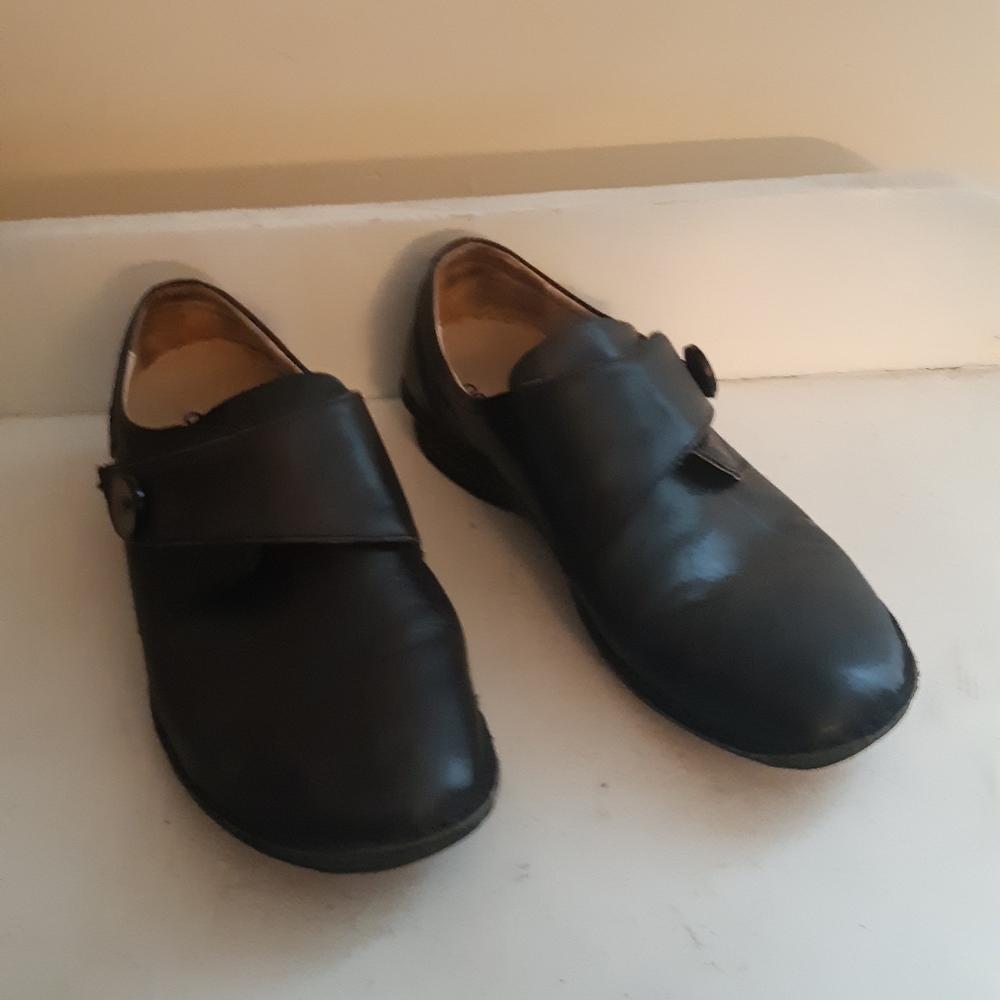 Ortho Solutions by Hans Leibniz leather Women's size 39/ 8.5 US